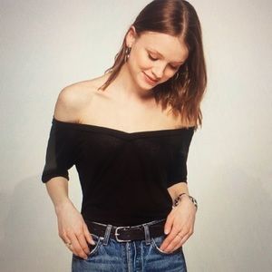 Reformation shoulder Kipp Top